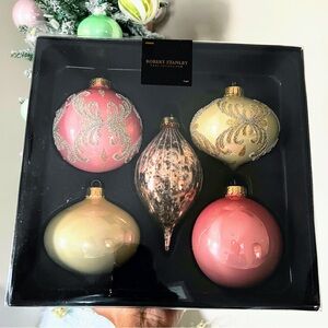 Robert Stanley Home Collection Blush & Ivory Ornament Set